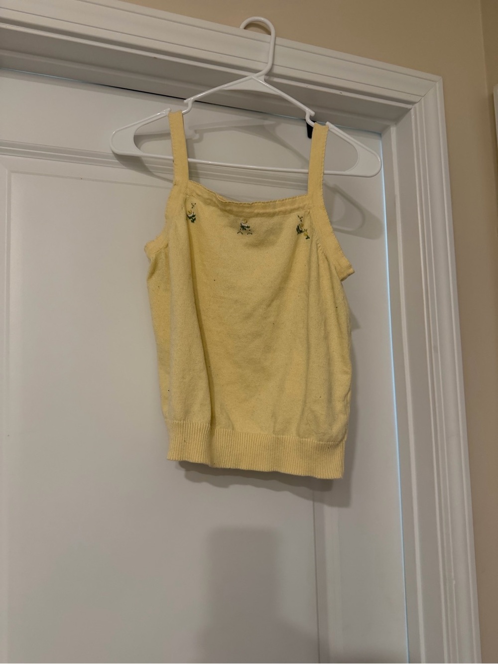 VTG 90s Fashion Bug Pastel Yellow Embroidered Knit Tank Top Cami Cotton L